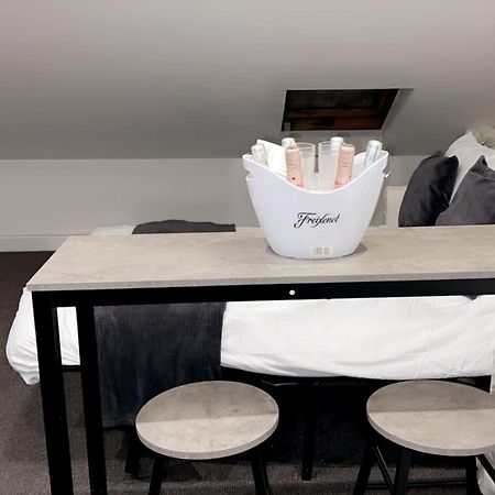 Hotel Sunrise Retreat Londra Esterno foto
